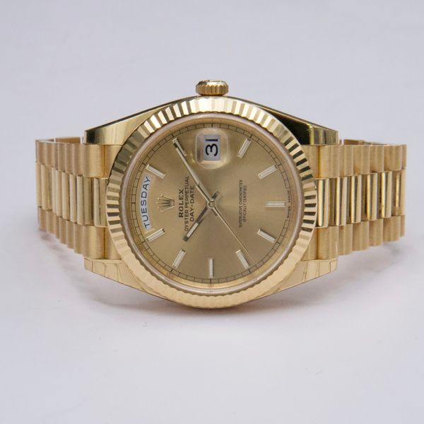 Rolex Day-Date 40 228238